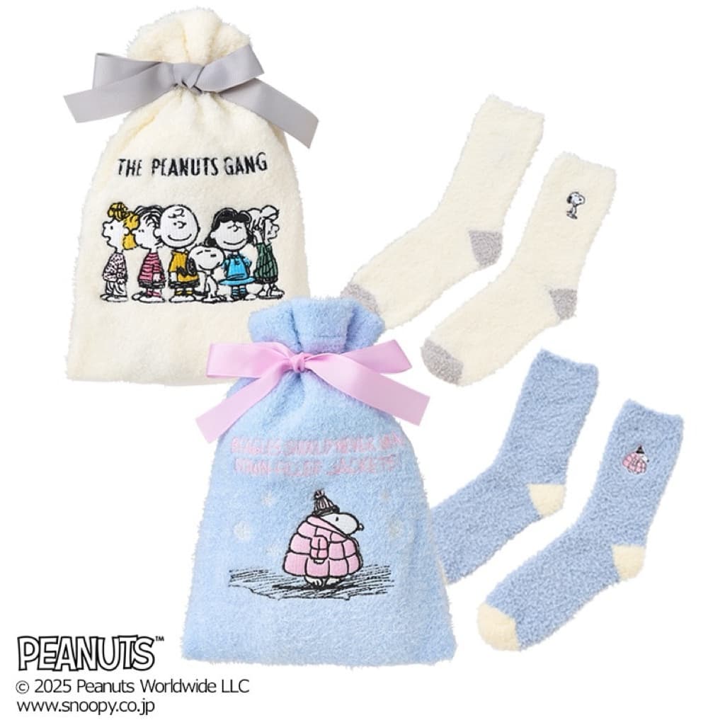 日本代購🐝開立發票❤️ 《現貨當日出》交換聖誕禮物SNOOPY 毛巾布束口袋 +保暖襪包裝套組（兩色）商品圖片