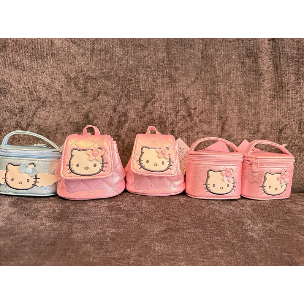 日本代購🐝開立發票❤️（在台現貨實拍照）三麗鷗新品Kitty 迷你系列吊飾收納包 縮圖 9